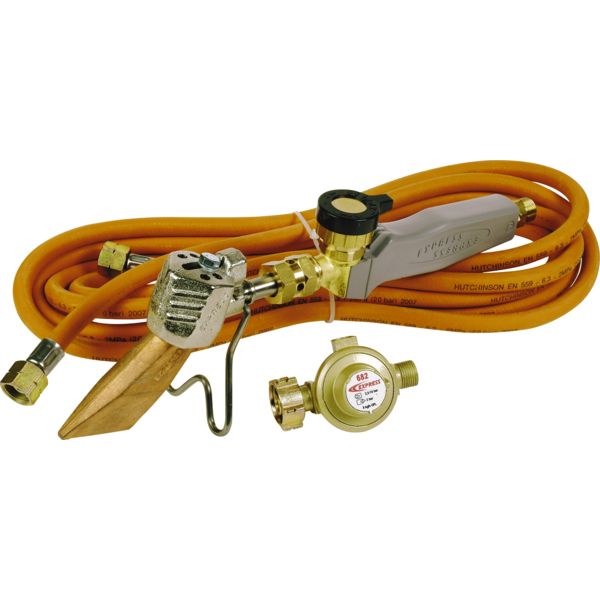 KIT COUVREUR   ( 602 + 682 + 4679 + TUYAU 5M + MONTAGE )